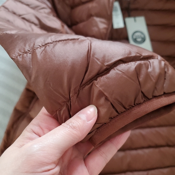 Brand New Babaton Brown Puffer Coat - Picture 5 of 9
